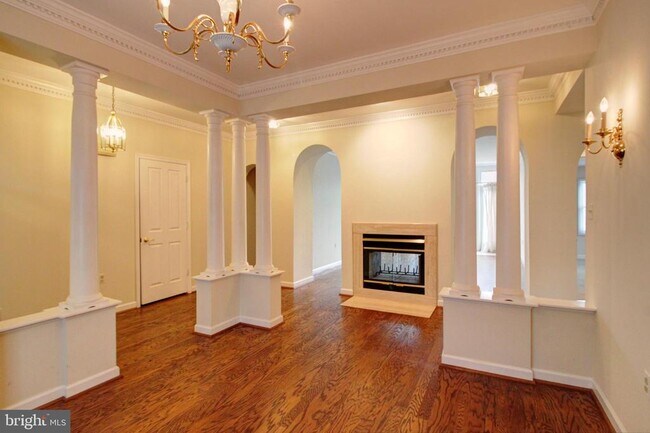 Building Photo - 2493 Five Shillings Rd