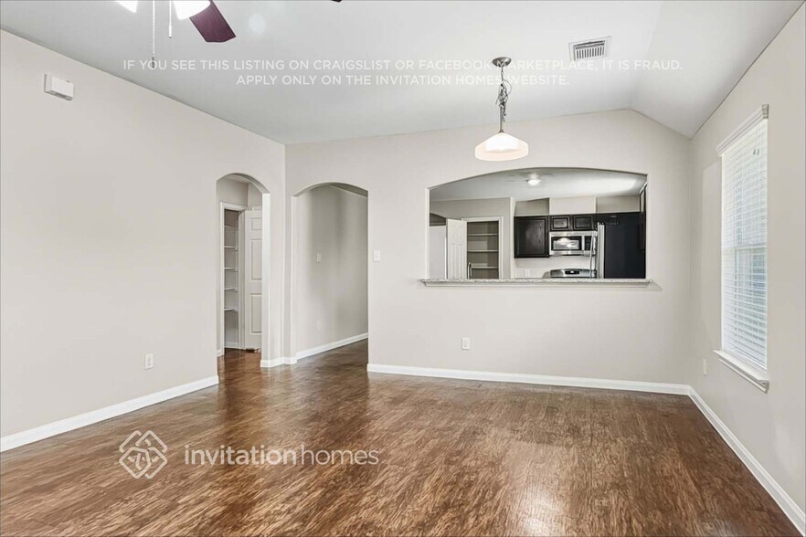 Building Photo - 21407 Palma Grove Way