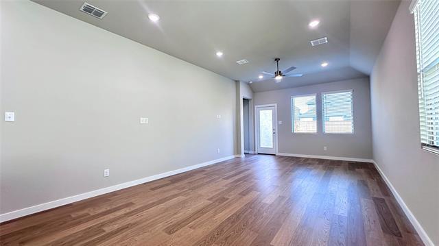 Building Photo - 1002 London Town Ln