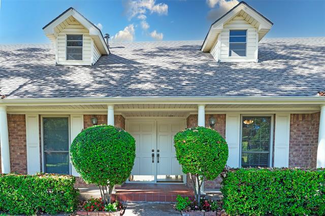 Building Photo - 2944 Knollwood Dr