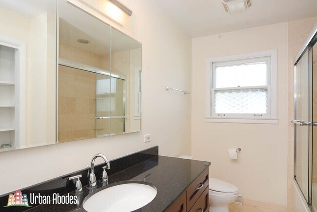 Building Photo - 8117 Central Ave