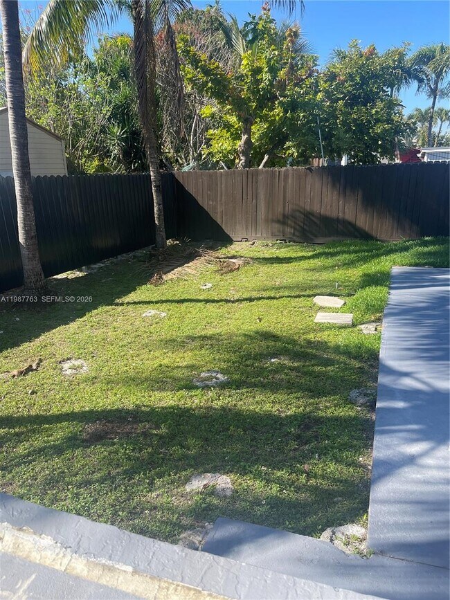 Building Photo - 20700 SW 122nd Ave