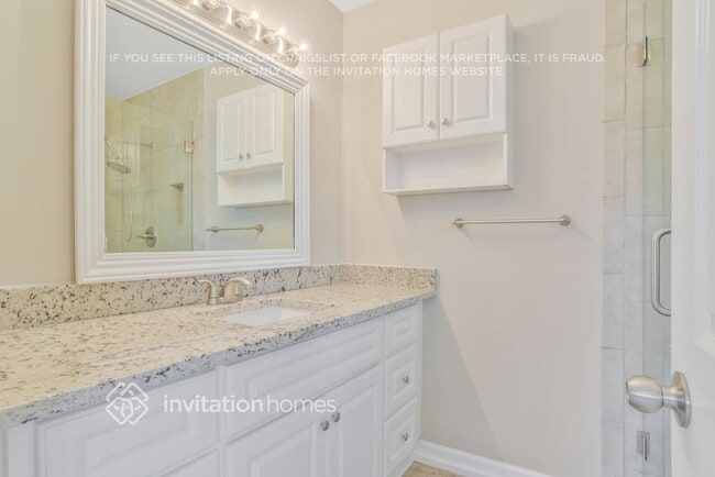 Building Photo - 5414 Chenault Ave