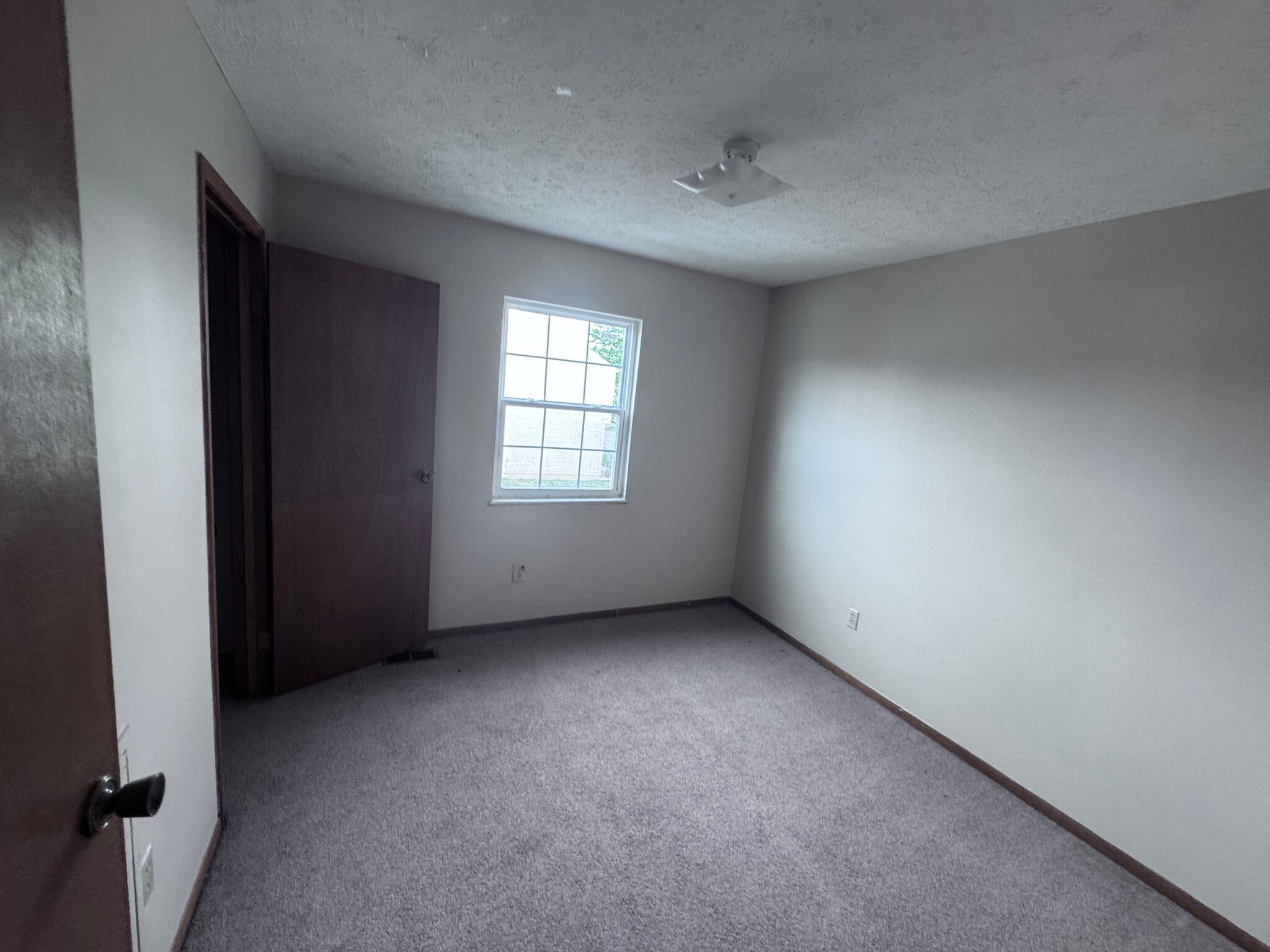 Building Photo - 2666 Sawbury Blvd