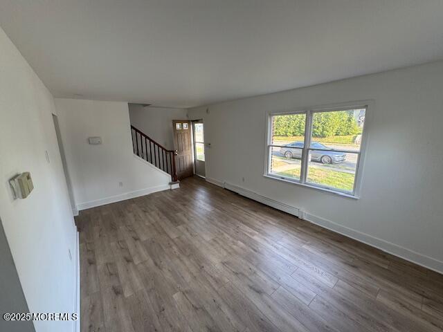 Building Photo - 687 Morford Ave