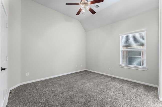 Building Photo - 4315 Laburnam Rd