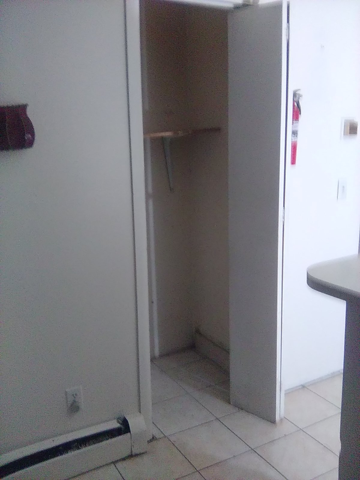 Building Photo - 516 Lincoln Hwy