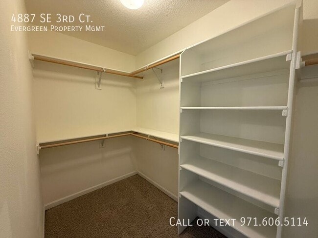 Building Photo - 4887 SE 3rd Ct