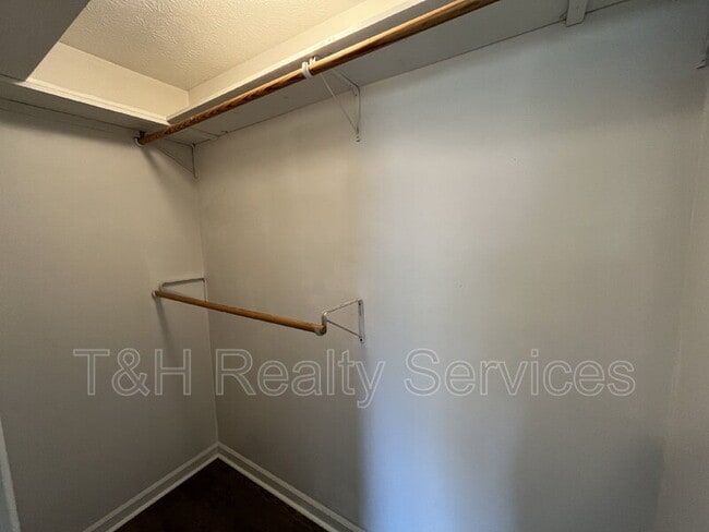 Building Photo - 4807 IN-39