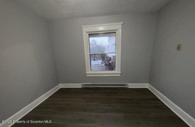 Building Photo - 622 Alder St