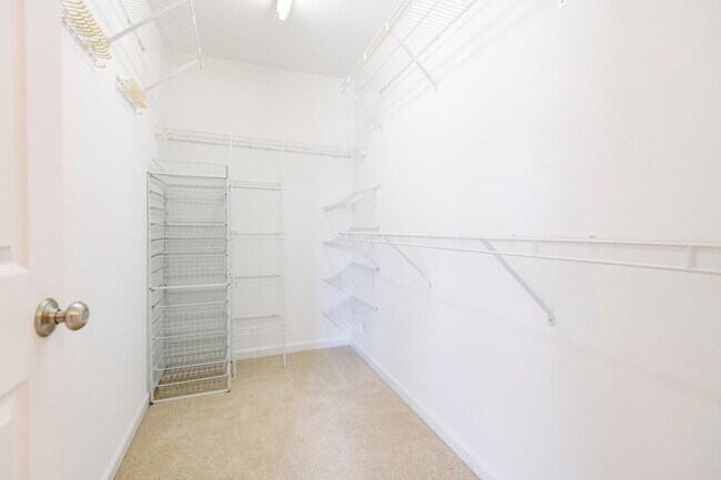 Building Photo - AVAILABLE MID-JULY! $500 Off First Month's Rent! Luxurious Townhome in NW Raleigh!