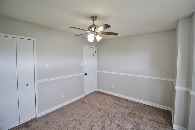Building Photo - 613 Norwood Dr