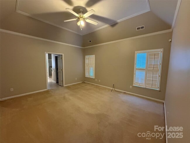 Building Photo - 8811 Singleton Ct