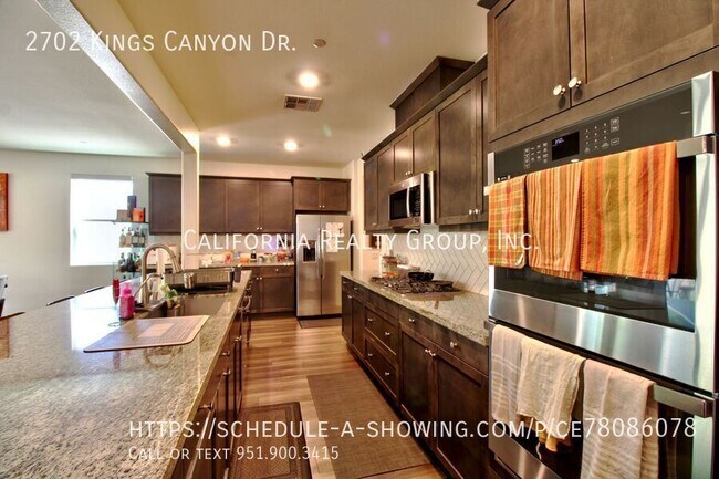 Building Photo - 2702 Kings Cyn Dr