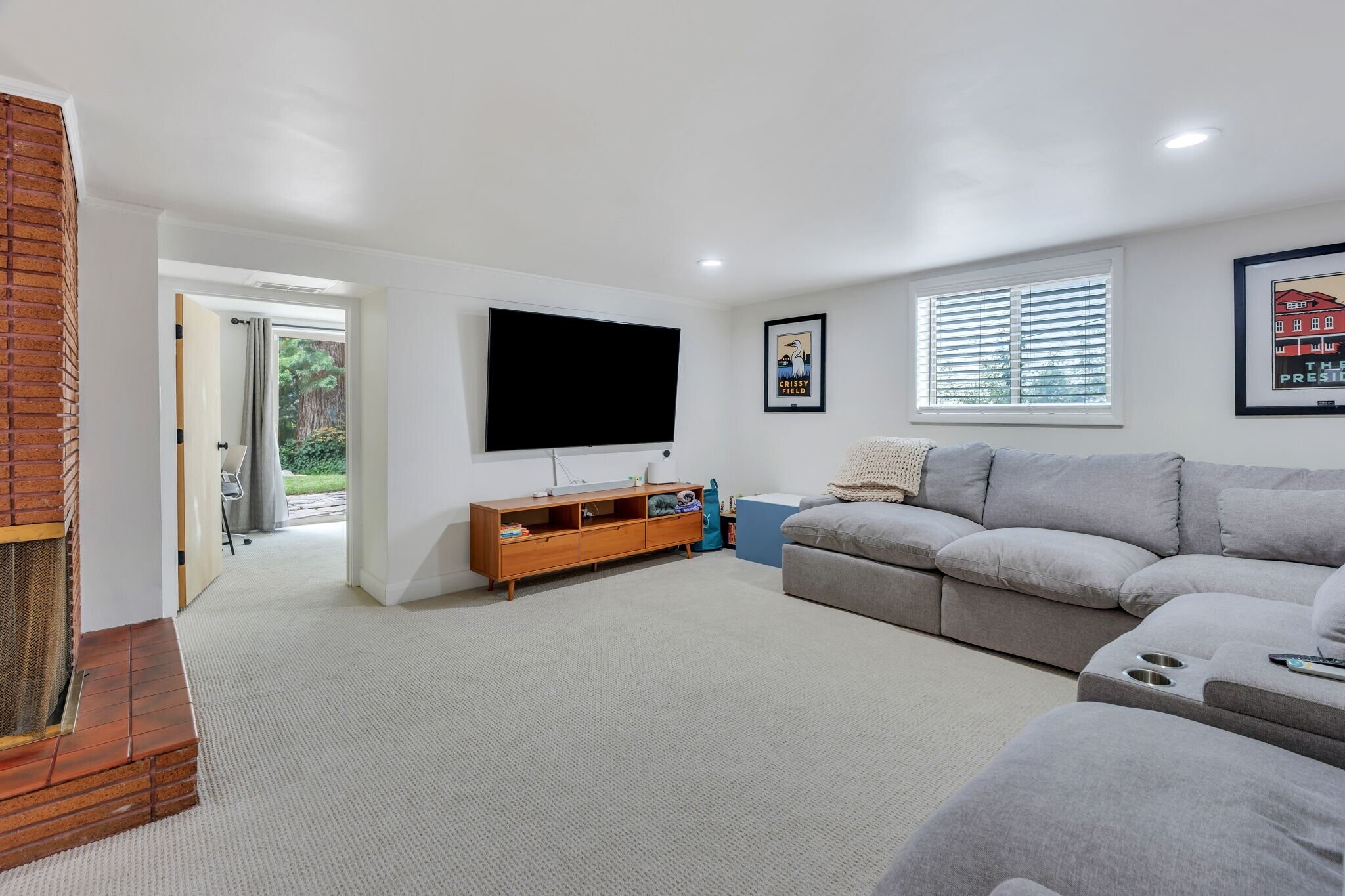 Building Photo - 3536 E Hermes Dr