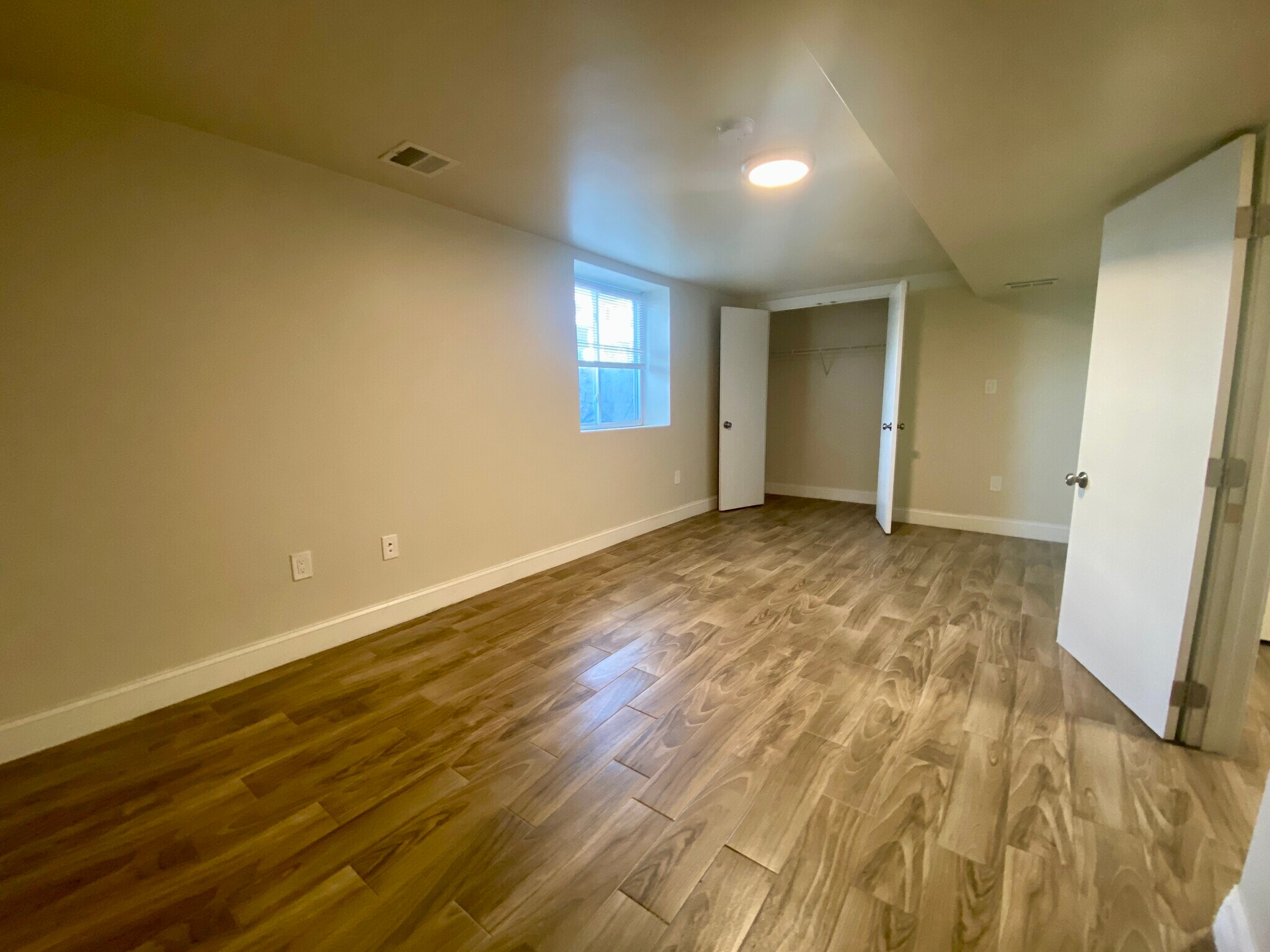 Building Photo - 96 Willis Ave