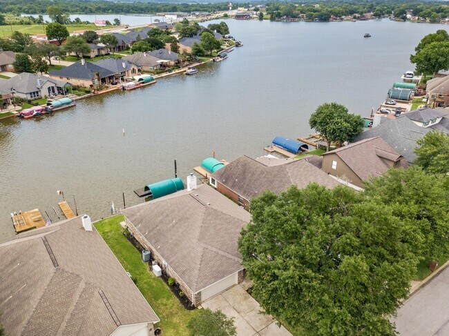 Building Photo - 12959 N Puffin Ln