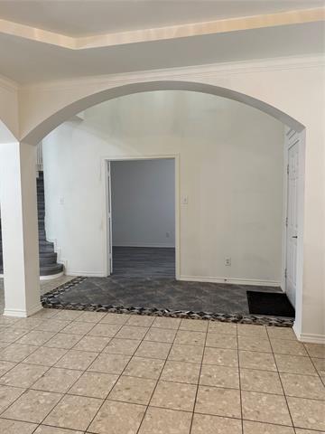 Building Photo - 5817 Mulvane Dr