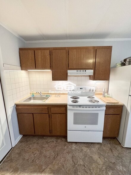 Building Photo - 551 1st Ave