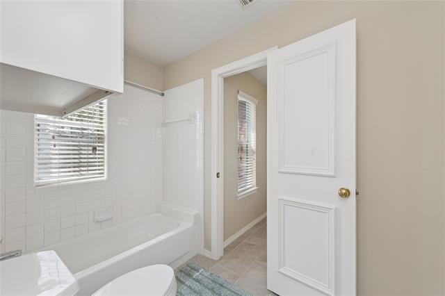 Building Photo - 4517 Tuscany Dr