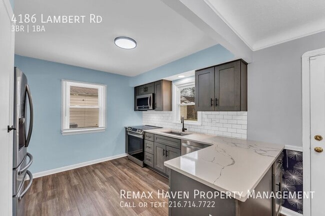 Building Photo - 4186 Lambert Rd