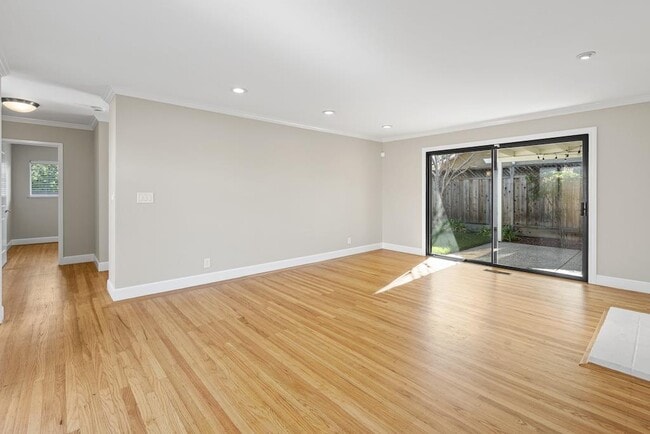 Building Photo - 3274 Todd Way