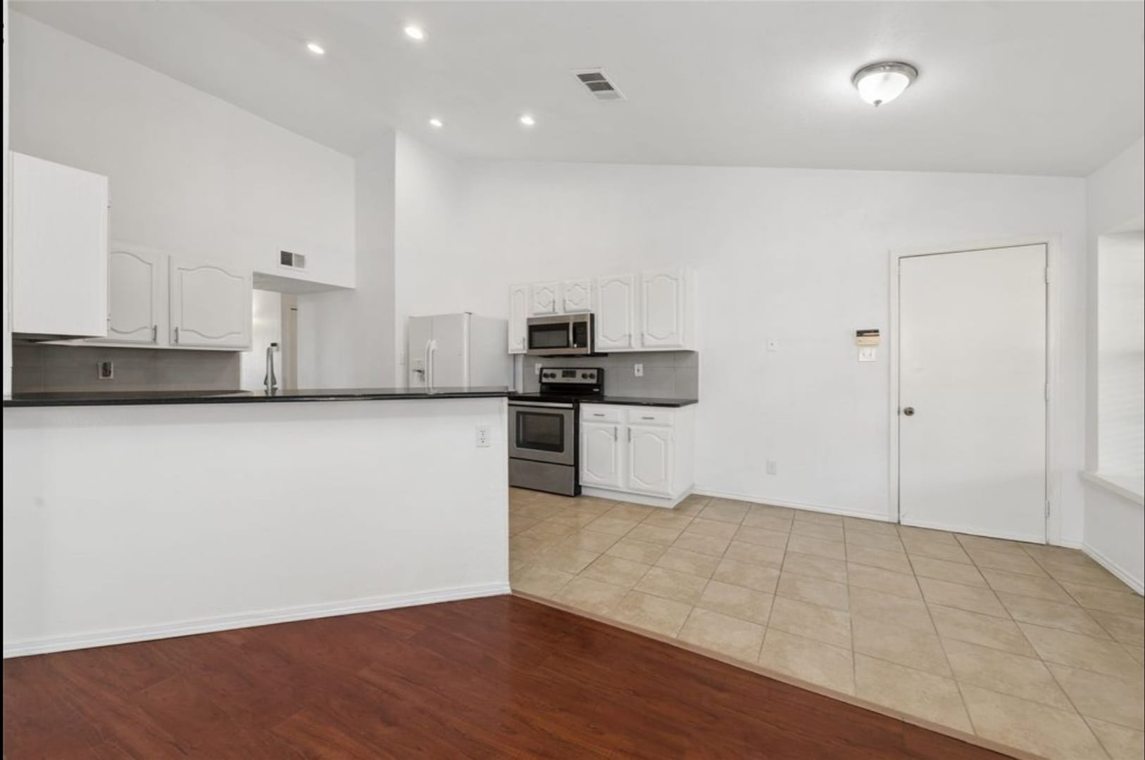 Living room overlooking the kitchen - 543 Guadalupe Dr
