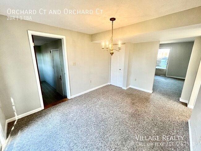 Building Photo - 402 Orchard Ct