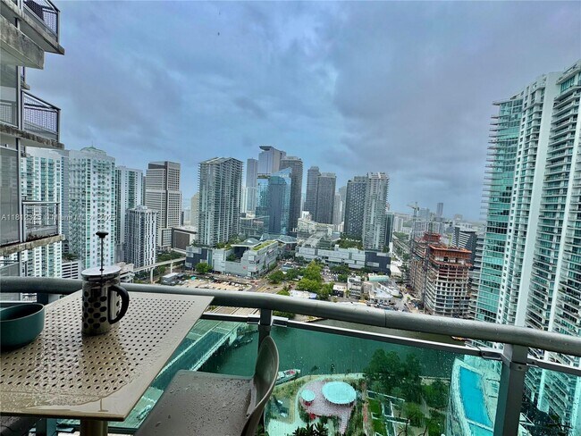 Building Photo - 350 S Miami Ave