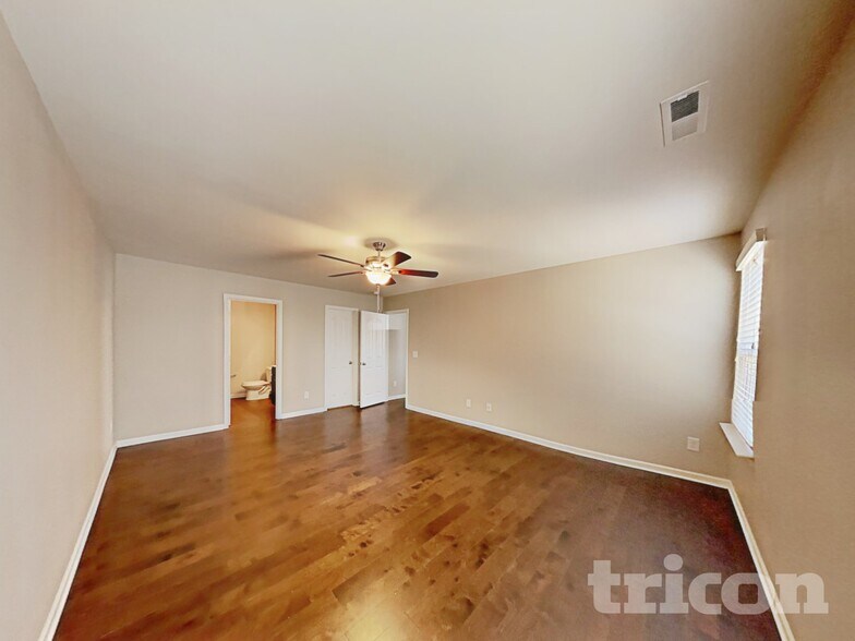 Building Photo - 337 Crane Way