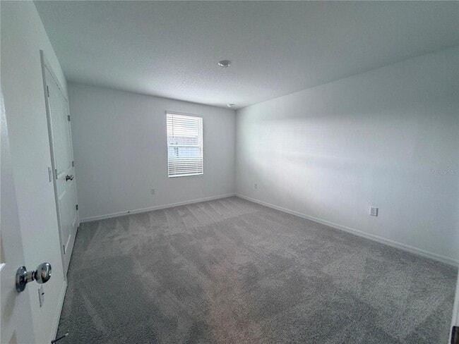 Building Photo - 2946 Skyline Lp