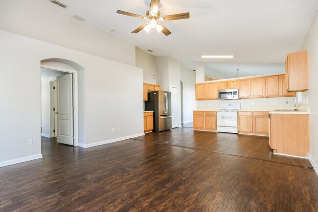 Building Photo - 3048 Merlot Way