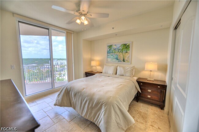 Building Photo - 2090 W First St