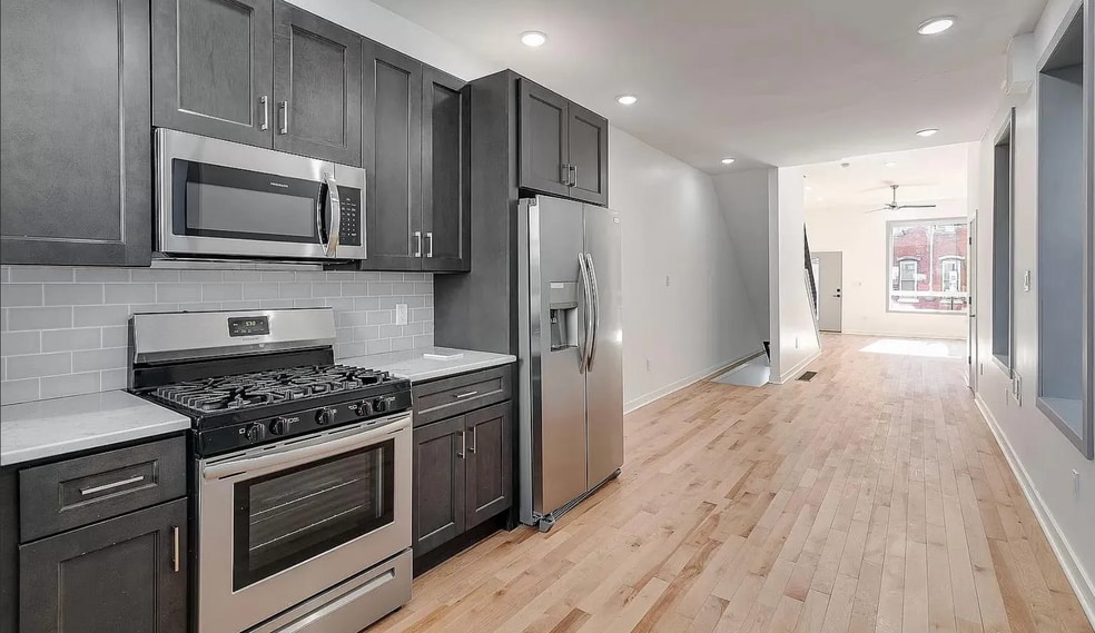 Building Photo - 1719 Arlington St