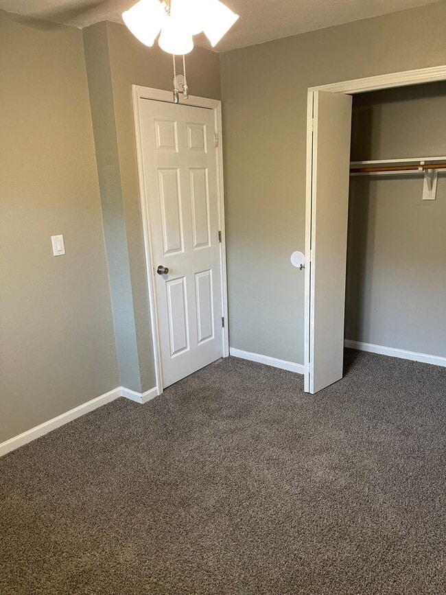 Building Photo - Available June 7th