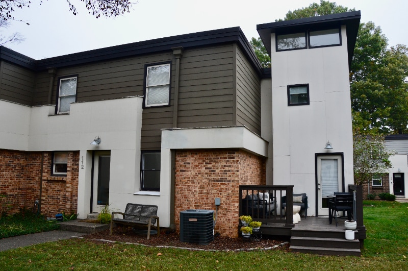 Building Photo - 940 Gale Ln