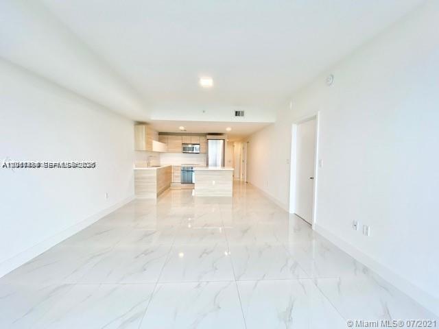 Building Photo - 16385 Biscayne Blvd