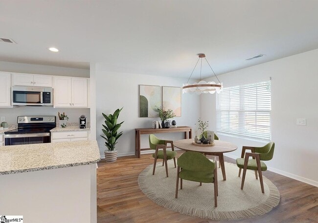 Building Photo - 529 Broadrum St