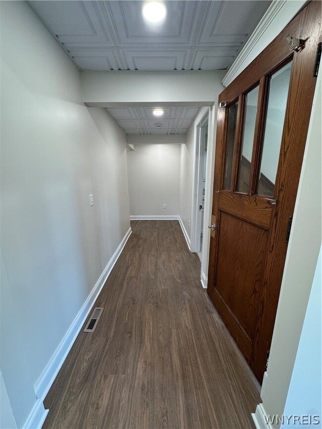 Building Photo - 2 Agassiz Cir