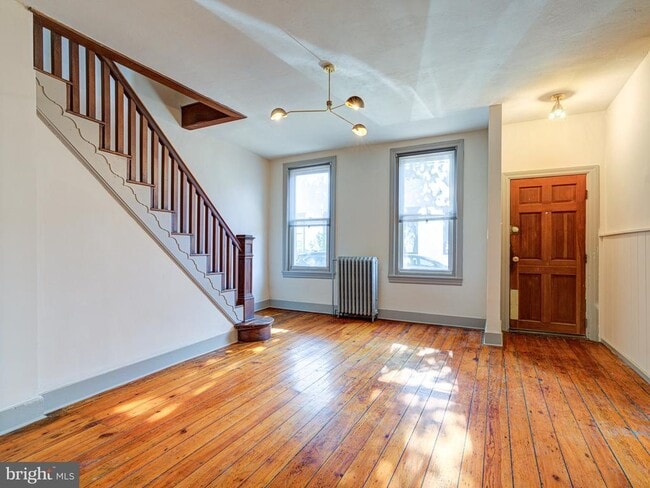 Building Photo - 1439 N Howard St