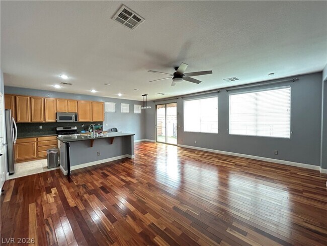 Building Photo - 9224 Longhorn Falls Ct