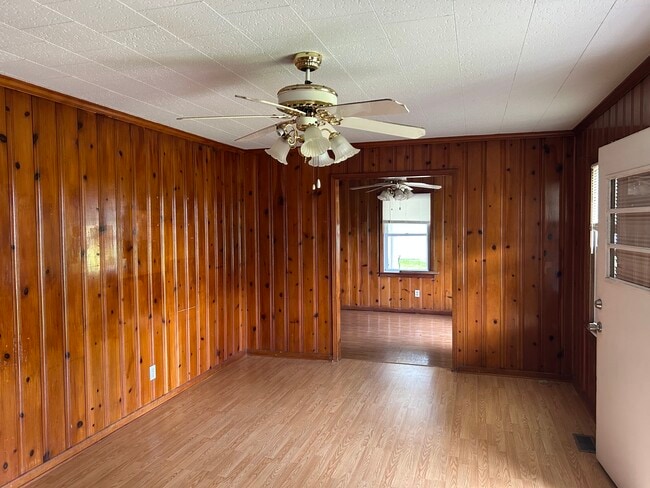 Building Photo - 8085 Greenville Hwy