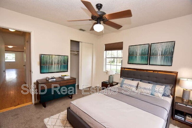 Building Photo - 1503 Hanson Ave