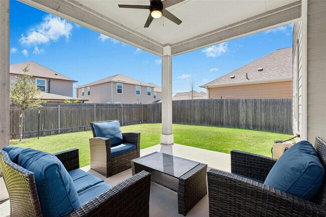Building Photo - 1124 Aronia Ln