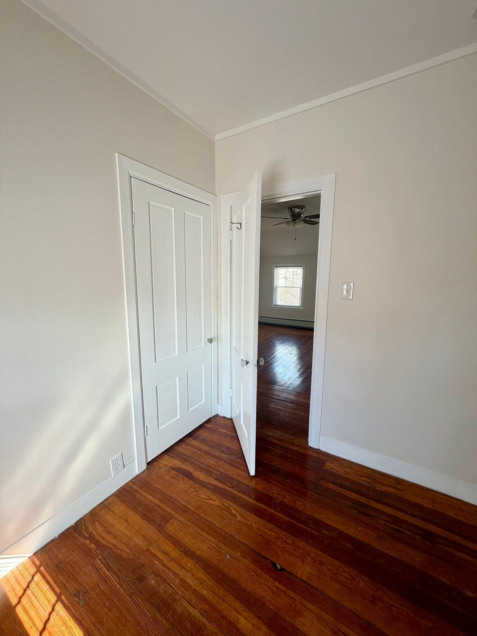 Building Photo - 53 Locust St