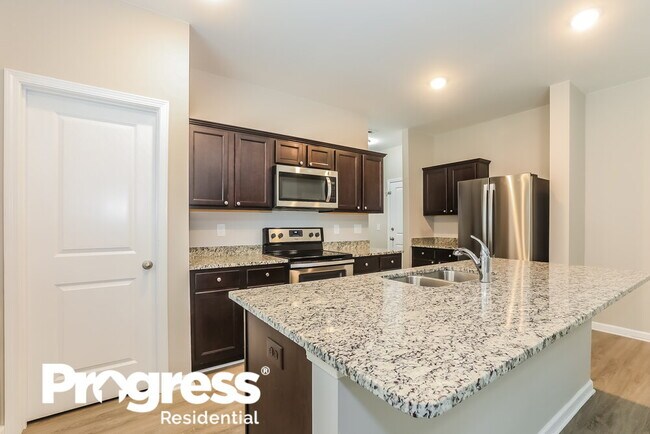 Building Photo - 1091 Cold Water Dr