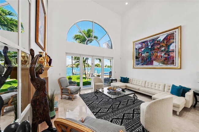 Building Photo - 1575 Stillwater Dr