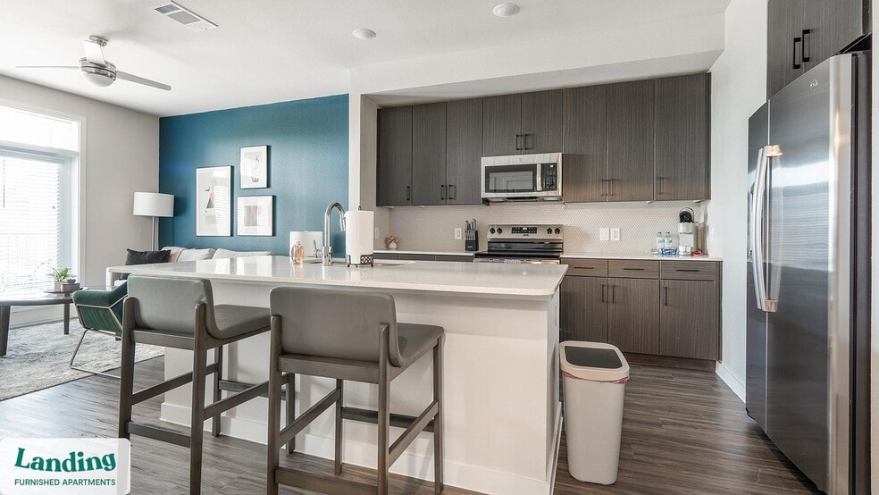 Building Photo - 14015 Univ Pass