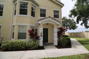 Primary Photo - 170 SW Peacock Blvd