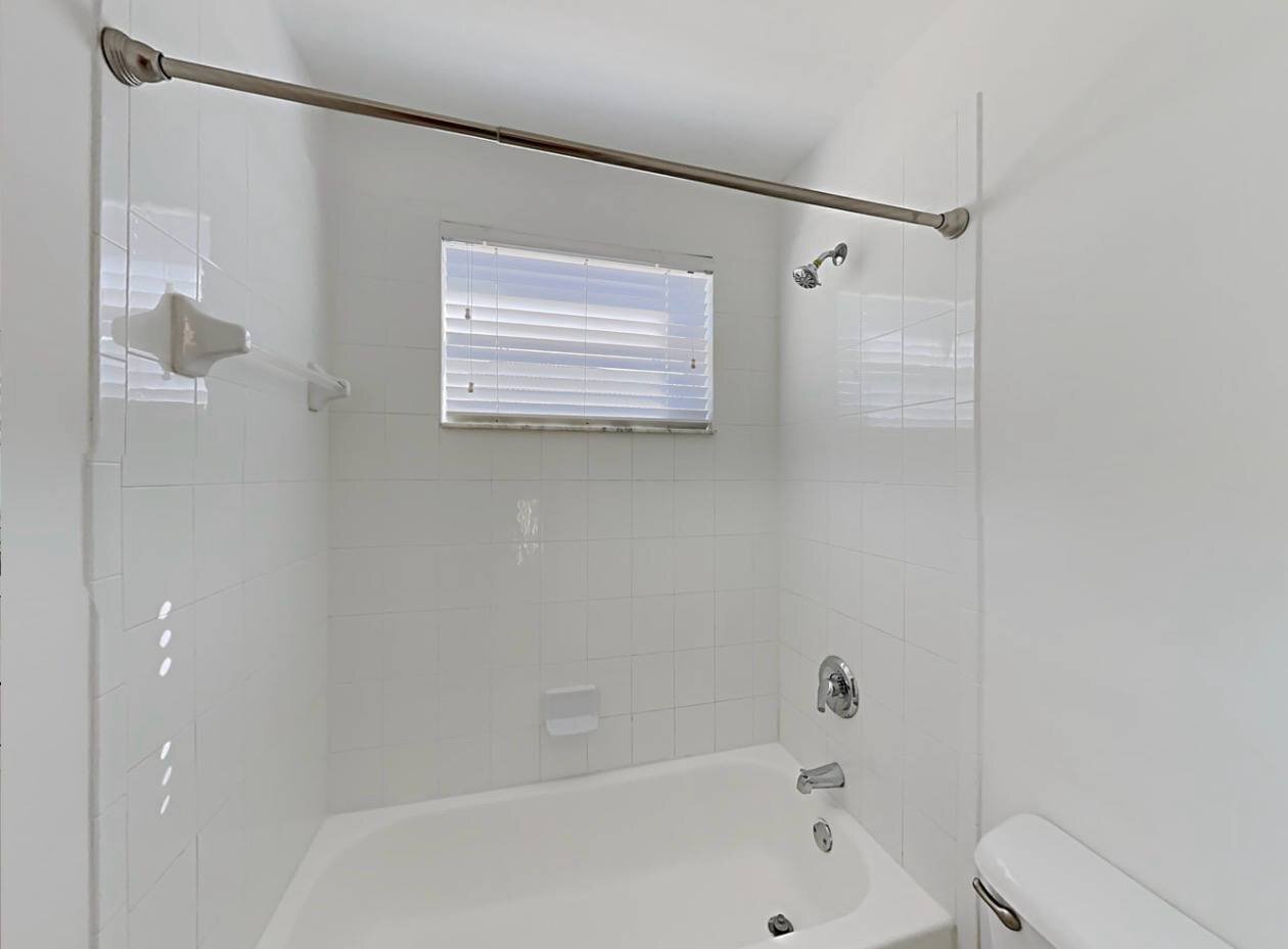 Building Photo - 17113 SW 49th Pl